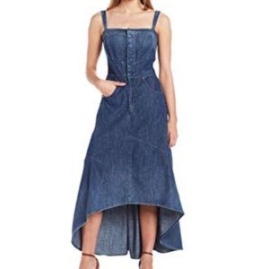 🎉🤩"Host pick"🤩🎉 Levi's woman jeans dress NWT